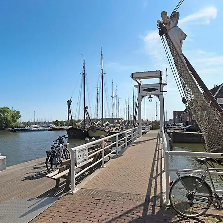 At The Harbor Apartamento *